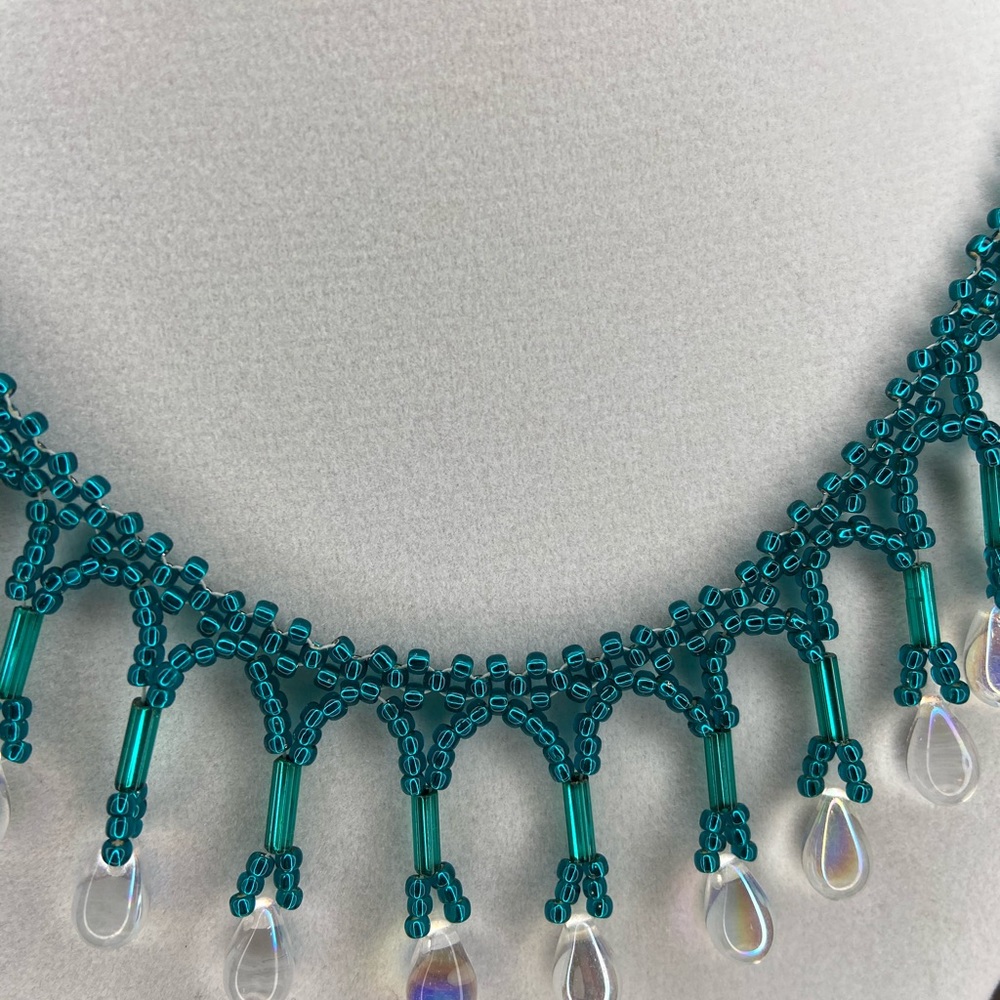 HANDMADE Beaded Teal Drop Stone Statement Necklace - Picture 4 of 6